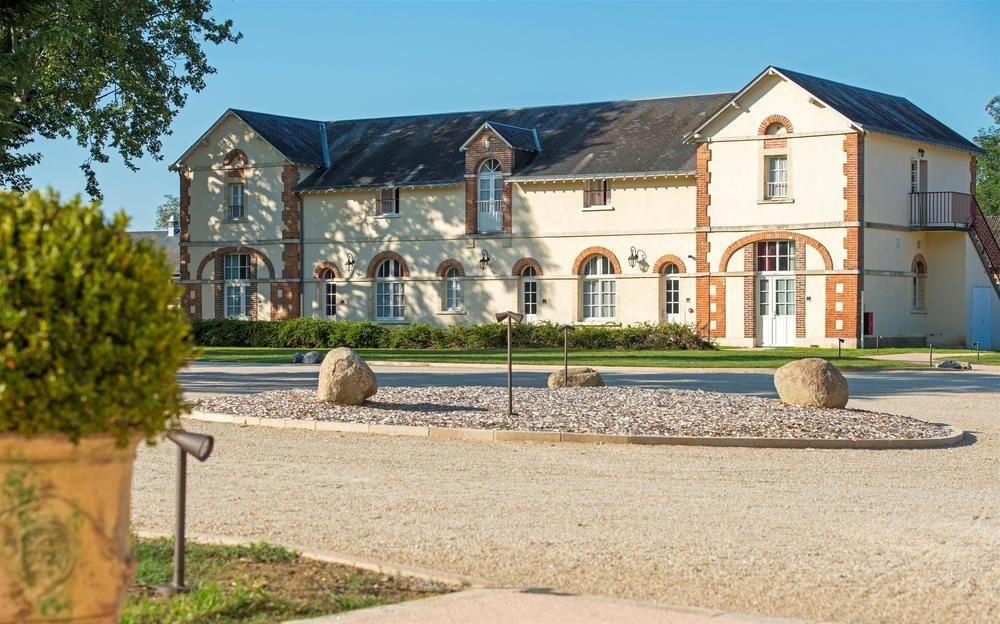 فندق Country Club Yvré-lʼÉvêque المظهر الخارجي الصورة